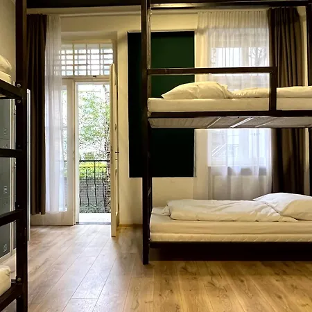Waltz Hostel
