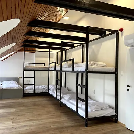 Хостел Waltz Братислава