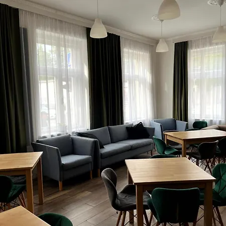 Waltz Hostel Μπρατισλάβα