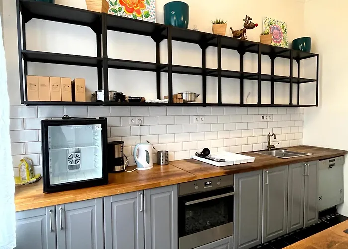 Waltz * ברטיסלאבה